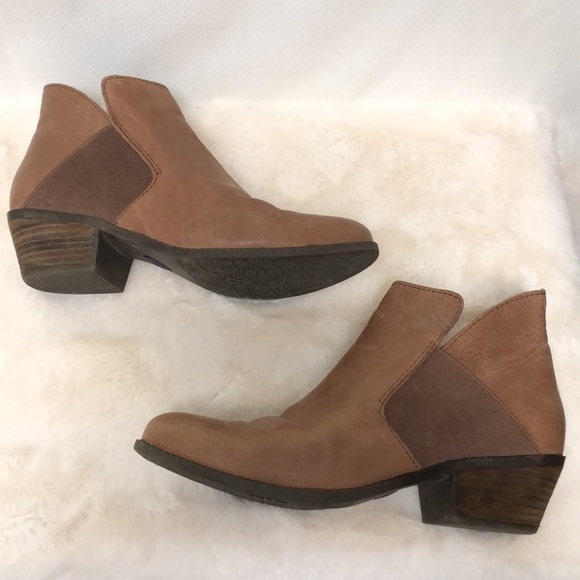 Me Too Booties - Picture 6 of 10